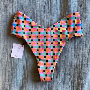 SKATIE Melly Bottom - Radical